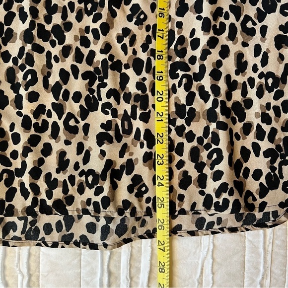 2/$30 Halogen sleeveless top in cheetah print.  SZ L - Picture 12 of 13